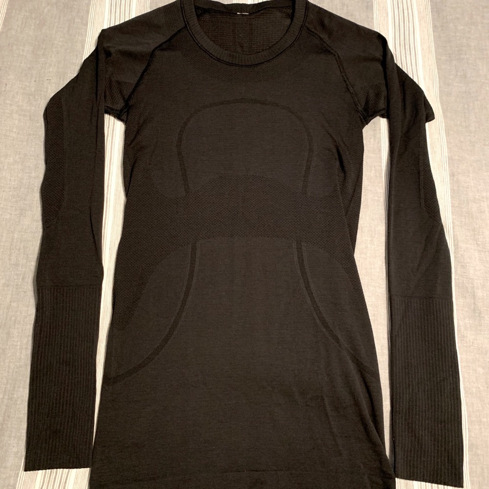 Lululemon Swiftly Tech LS